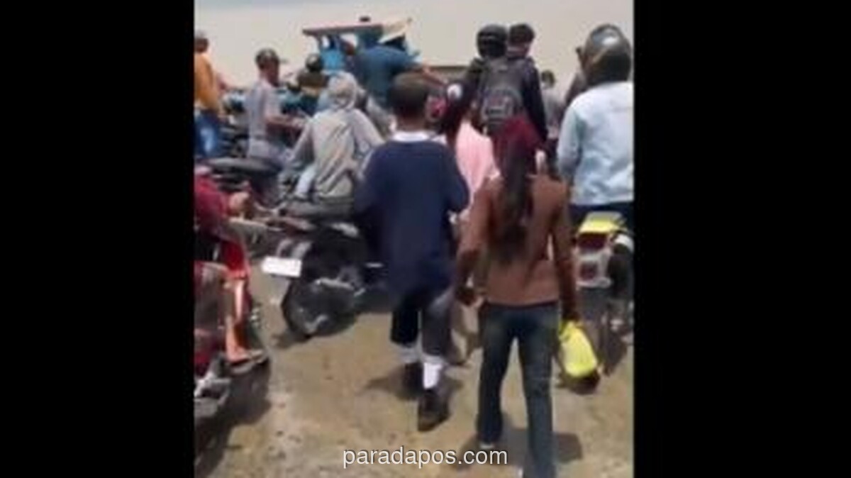 Remaja Diolok Kampungan di Media Sosial, Pakaiannya Ternyata Hadiah Terakhir Almarhumah Ibu