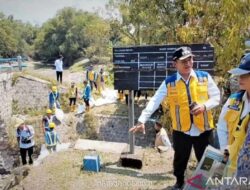Wamen PU Tinjau Tanggul Jebol di Madiun, Targetkan Perbaikan Darurat Dua Pekan