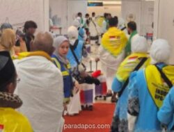 393 Calon Haji dari Sulawesi Selatan dan Papua Diberangkatkan ke Makkah, Empat Jemaah Batal Terbang karena Sakit