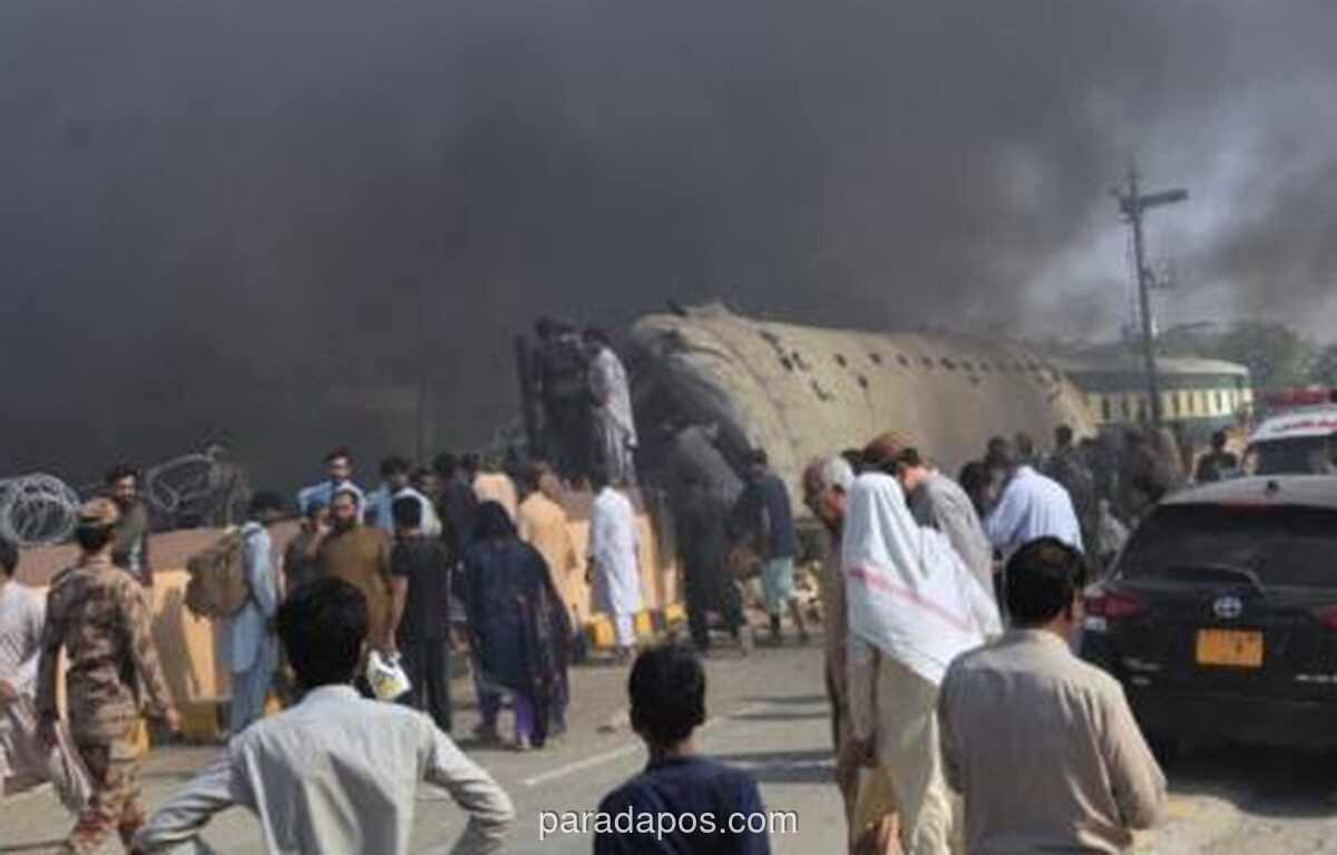 Ledakan Bom Bunuh Diri di Pakistan Tewaskan 24 Personel Militer dan Keluarga yang Hendak Rayakan Idul Adha