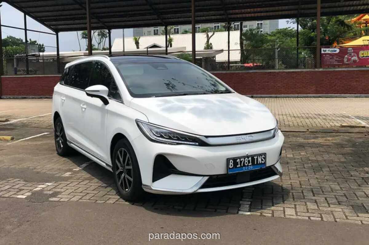 BYD M6 Hybrid Siap Meluncur di Indonesia, Tercatat di Dokumen Pemerintah dengan NJKB Rp104-123 Juta