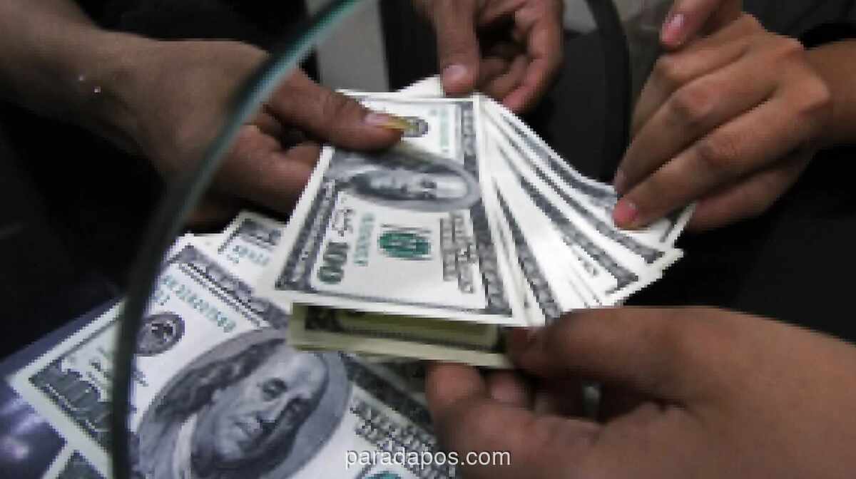 Dolar AS Stabil di Tengah Spekulasi Suku Bunga, Sentimen Konsumen Anjlok ke Rekor Terendah