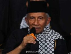 Gaduh Tudingan Amien Rais ke Prabowo dan Teddy Ditepis Menkomdigi
