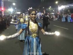 Parade Bunga Hias Surabaya Vaganza Ciptakan Perputaran Ekonomi Hingga Rp2 Miliar