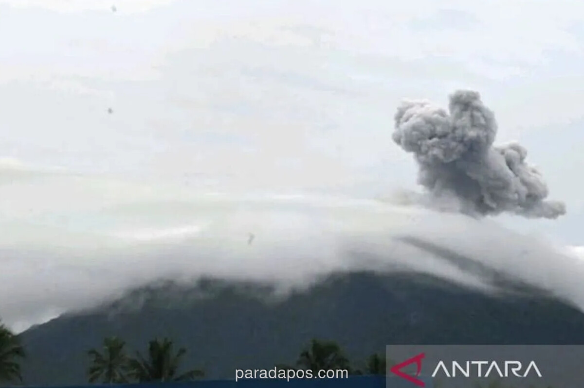 Gunung Ibu Erupsi, Badan Geologi Perluas Zona Aman hingga 3,5 Kilometer