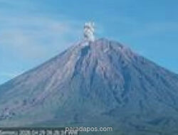 Gunung Semeru Erupsi Lagi Pagi Ini, Tinggi Letusan Capai 900 Meter