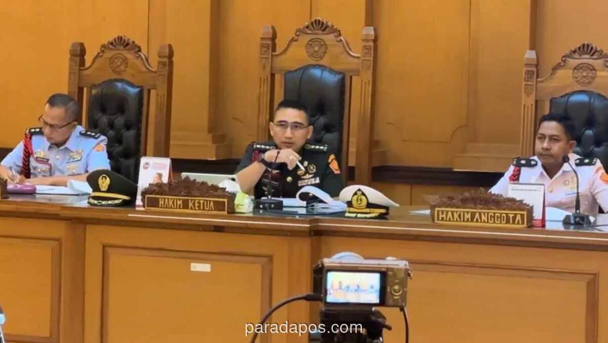 Hakim Minta Ahli Kimia Dihadirkan untuk Uji Kandungan Cairan dalam Sidang Penyiraman Aktivis KontraS