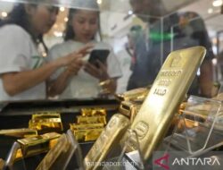 Harga Emas di Pegadaian Sabtu Pagi: Antam Turun Tipis, UBS dan Galeri24 Stabil