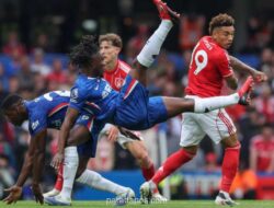 Forest Pukul Chelsea 3-1 di Stamford Bridge, The Blues Kian Terpuruk dengan Enam Kekalahan Beruntun