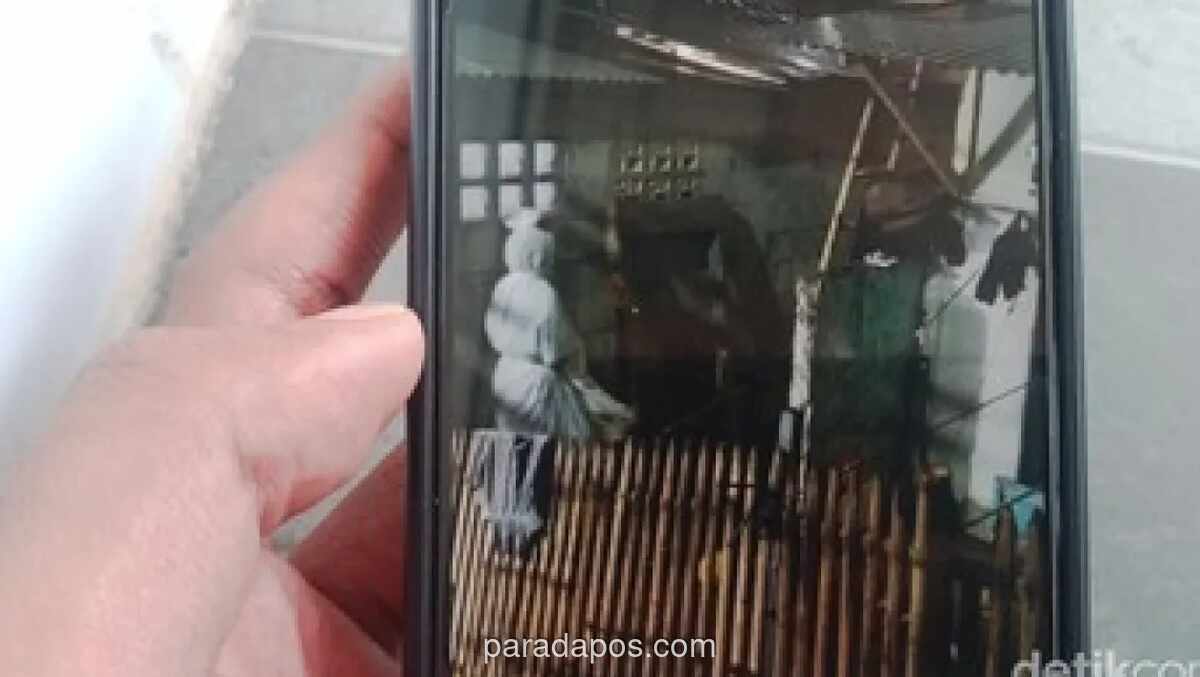 Polisi Bongkar Hoax Pocong Gedor Pintu Rumah di Bandung Barat, Ternyata Rekayasa AI Lima Remaja