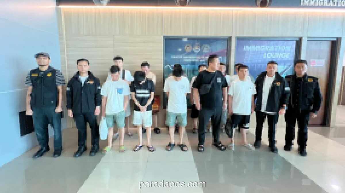 Imigrasi Tangerang Deportasi 19 WNA Pelaku Love Scamming yang Beroperasi dari Apartemen Teluknaga