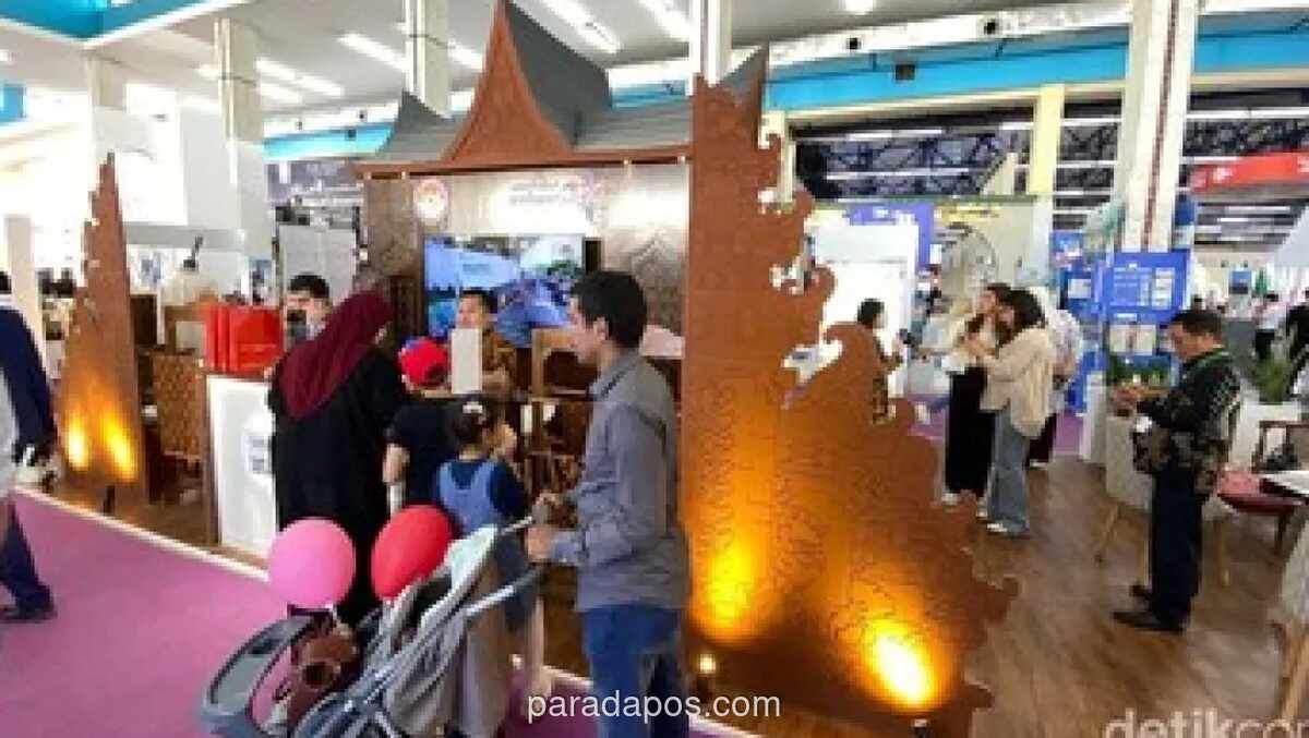 Indonesia Pamerkan Replika Rumah Gadang dan Ornamen Bali di Pameran Pariwisata Internasional Aljazair