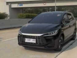 BYD M6 DM Diklaim Hanya Habiskan Rp2.400 untuk Jarak 150 Km dalam Uji Coba Sebelum Peluncuran