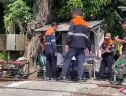 PT KAI Tutup Dua Perlintasan Liar di Tebet-Cawang Demi Cegah Kecelakaan
