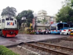 KAI Perkuat Sinergi Tingkatkan Keselamatan Perlintasan Kereta