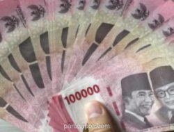 Rupiah Terperosok ke Rp17.855 per Dolar AS, Dipicu Serangan Militer AS ke Iran