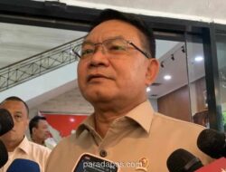 KSP Dudung Bantah Tudingan Amien Rais soal Seskab Teddy Melampaui Batas Profesional