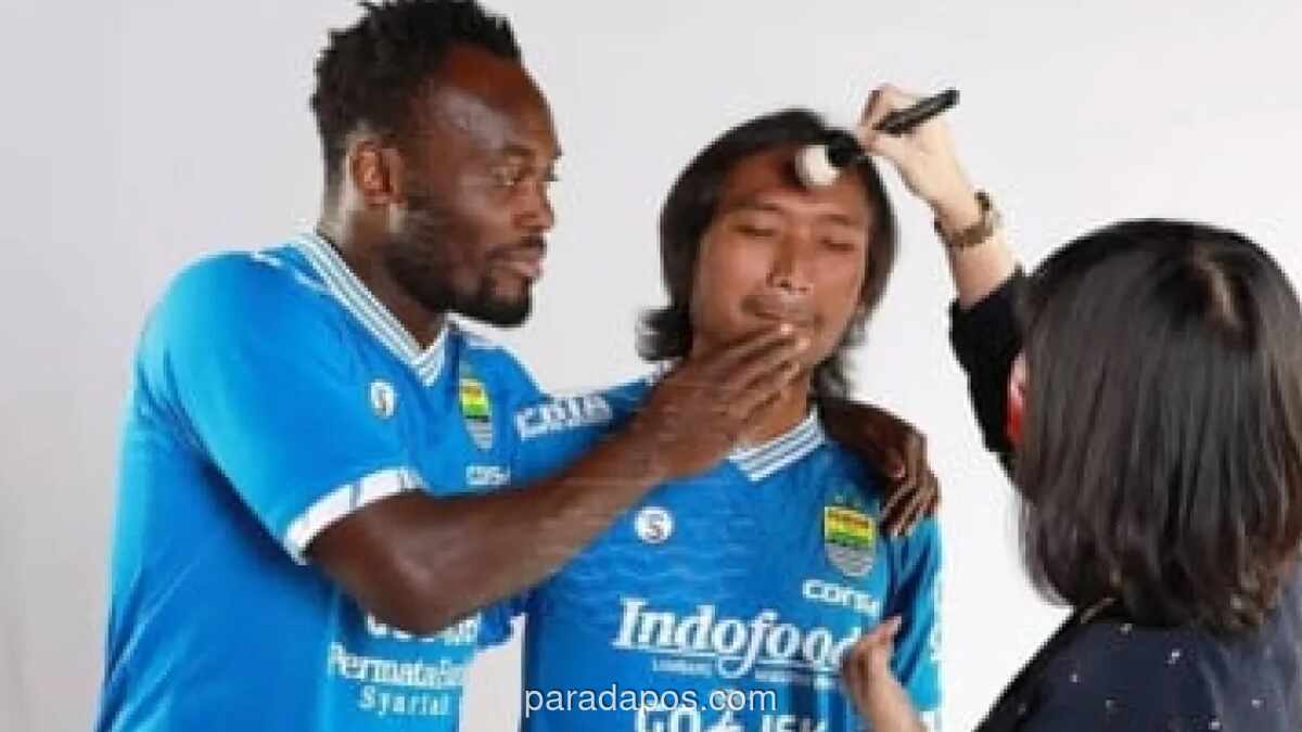Michael Essien Ucapkan Selamat untuk Persib Bandung Usai Raih Tiga Gelar Beruntun