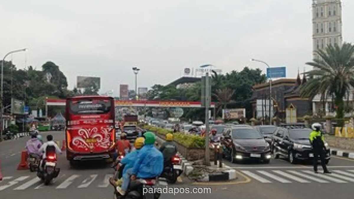 Rekayasa Lalu Lintas One Way di Puncak Berakhir, Arus Kendaraan Kembali Normal Dua Arah