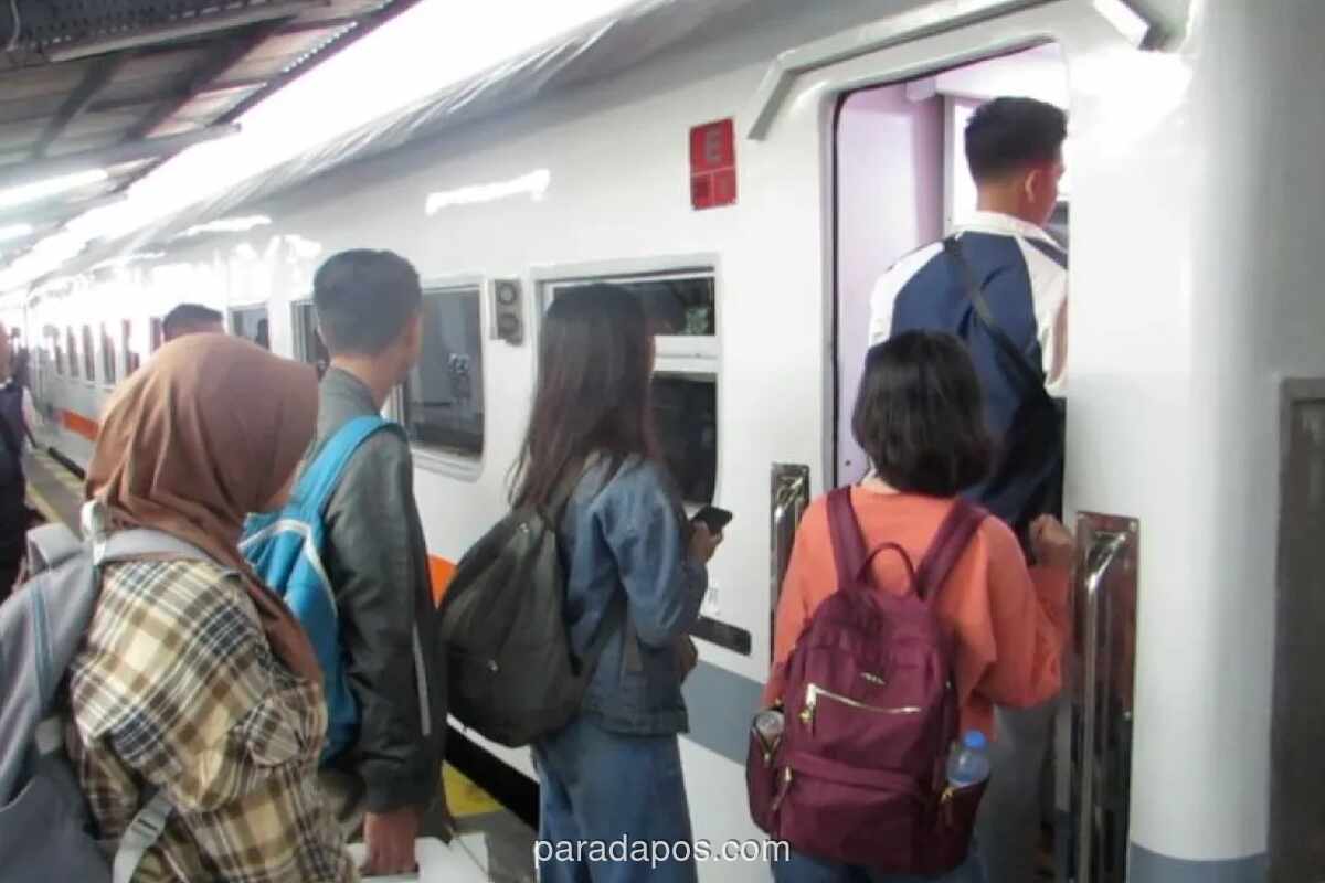 Lonjakan Penumpung Kereta Api di Jawa Timur Capai Puluhan Ribu Selama Libur Panjang Kenaikan Yesus Kristus