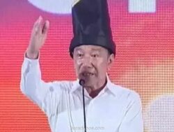 PDIP Tantang Jokowi Pamerkan Ijazah Asli UGM Saat Safari Politik ke Daerah