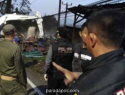 Satpol PP Cianjur Patroli Intensif di Jalur Puncak Cegah Kios Liar Beroperasi Kembali