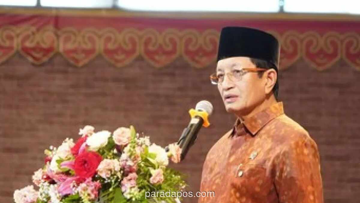 Menag Ajak Umat Buddha Jadikan Waisak Momentum Perkuat Perdamaian Dunia