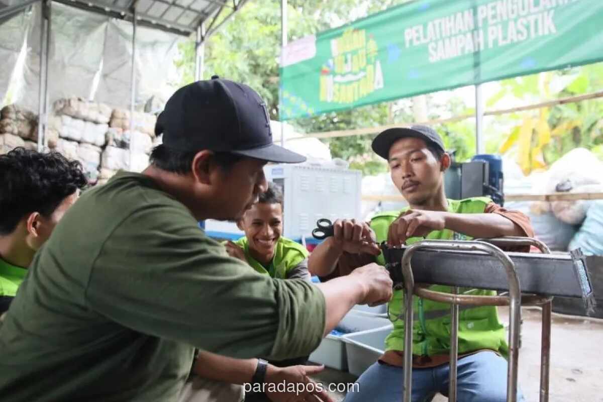PGN Terapkan Ekonomi Sirkular dengan Olah Sampah Plastik Jadi Produk Bernilai Guna