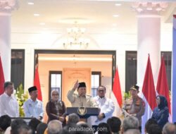 Prabowo Bantah Indonesia Collapse Akibat Dolar AS, Sebut Masyarakat Desa Tak Pakai Dolar