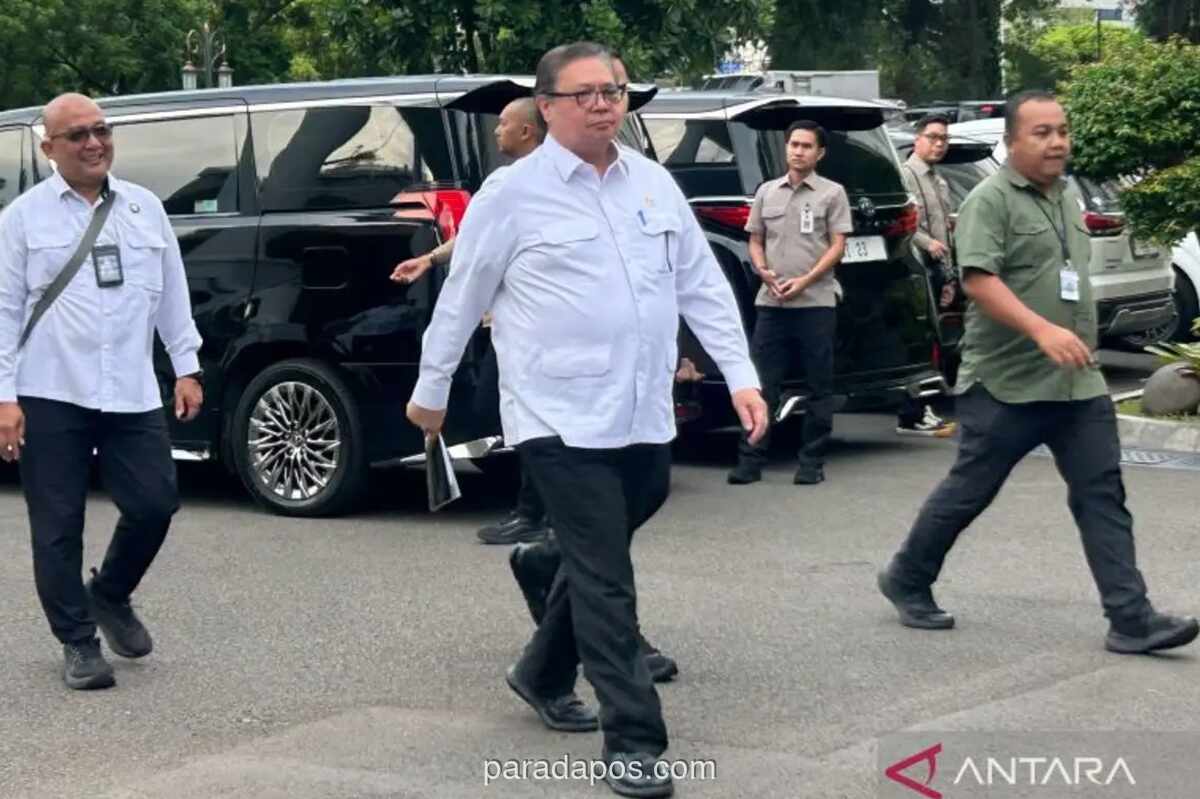 Presiden Prabowo Pimpin Rapat Terbatas Bahas Kondisi Ekonomi Nasional