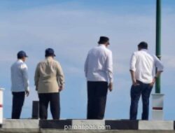 Presiden Prabowo Tinjau Dermaga Kampung Olalo di Gorontalo, Temui Nelayan dan Bagikan Kaus