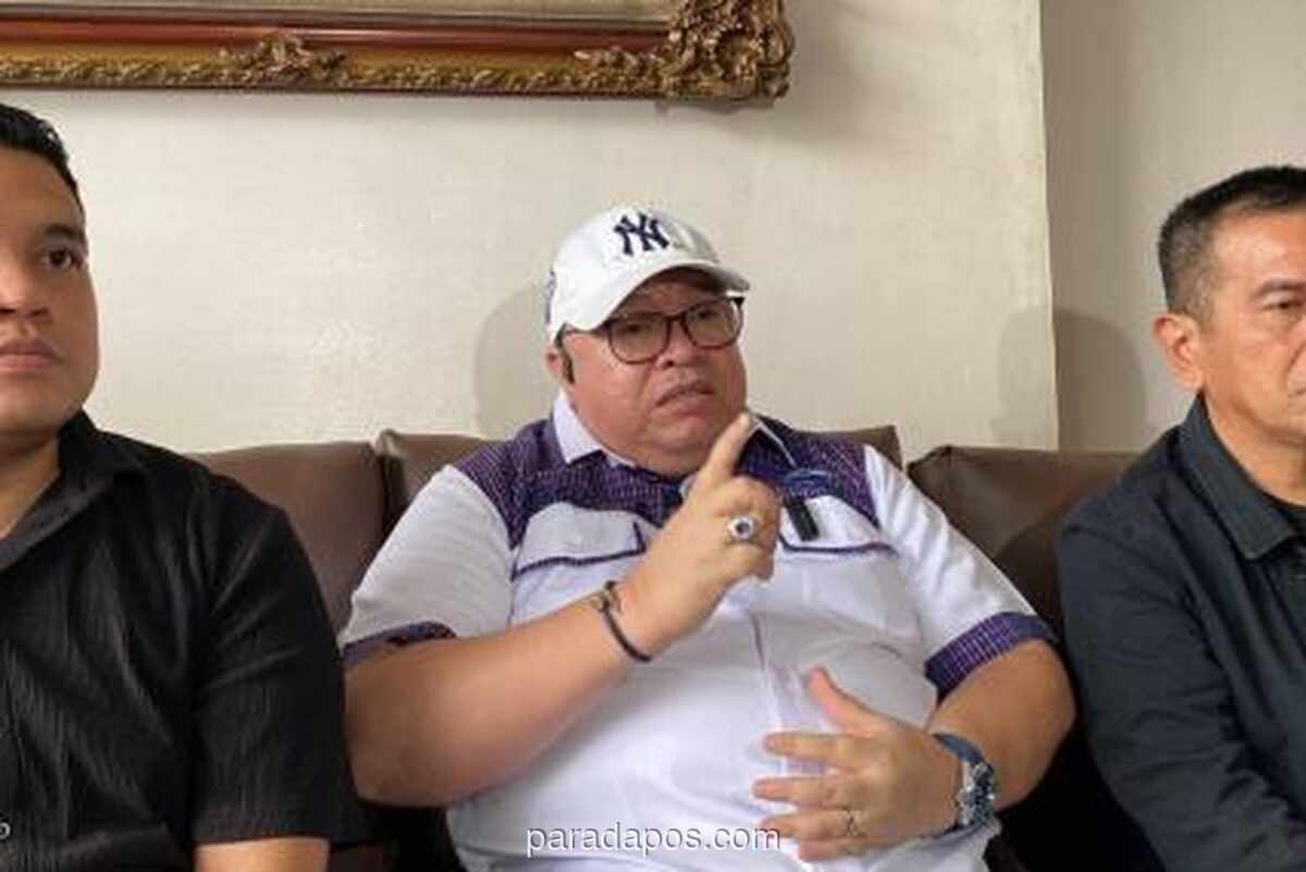 Razman Klaim Kasus Ijazah Palsu Jokowi Segera P21, Roy Suryo Tantang dan Sebut Bukan Akhir Proses Hukum