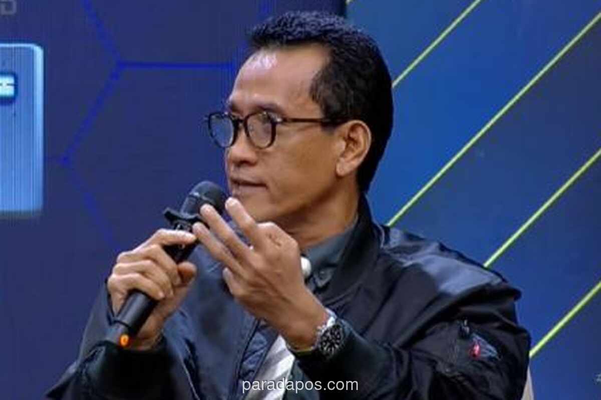 Refly Harun Sebut Kasus Ijazah Jokowi Kacau karena Fisik Dokumen Tak Kunjung Jelas
