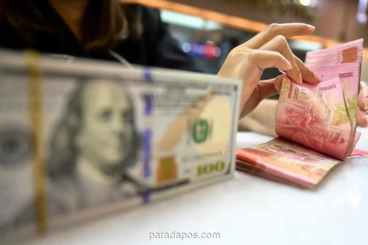 Rupiah Tembus Rp 17.424 per Dolar AS, Pemerintah Sebut Tekanan dari Faktor Global dan Musiman