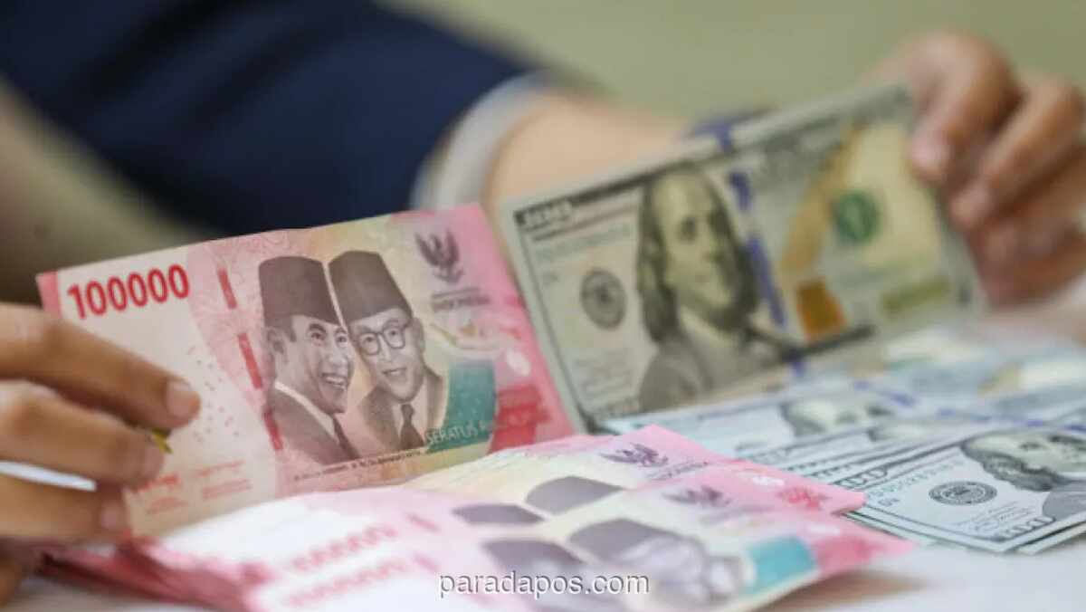 Rupiah Tembus Rekor Terendah Rp17.669, Pasar Spekulasi BI Naikkan Suku Bunga
