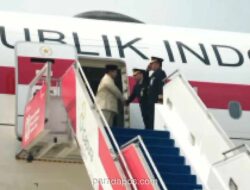 Presiden Prabowo Tiba di Jakarta Usai Kunjungan Kerja ke Prancis, Bahas Lima Isu Strategis dengan Macron