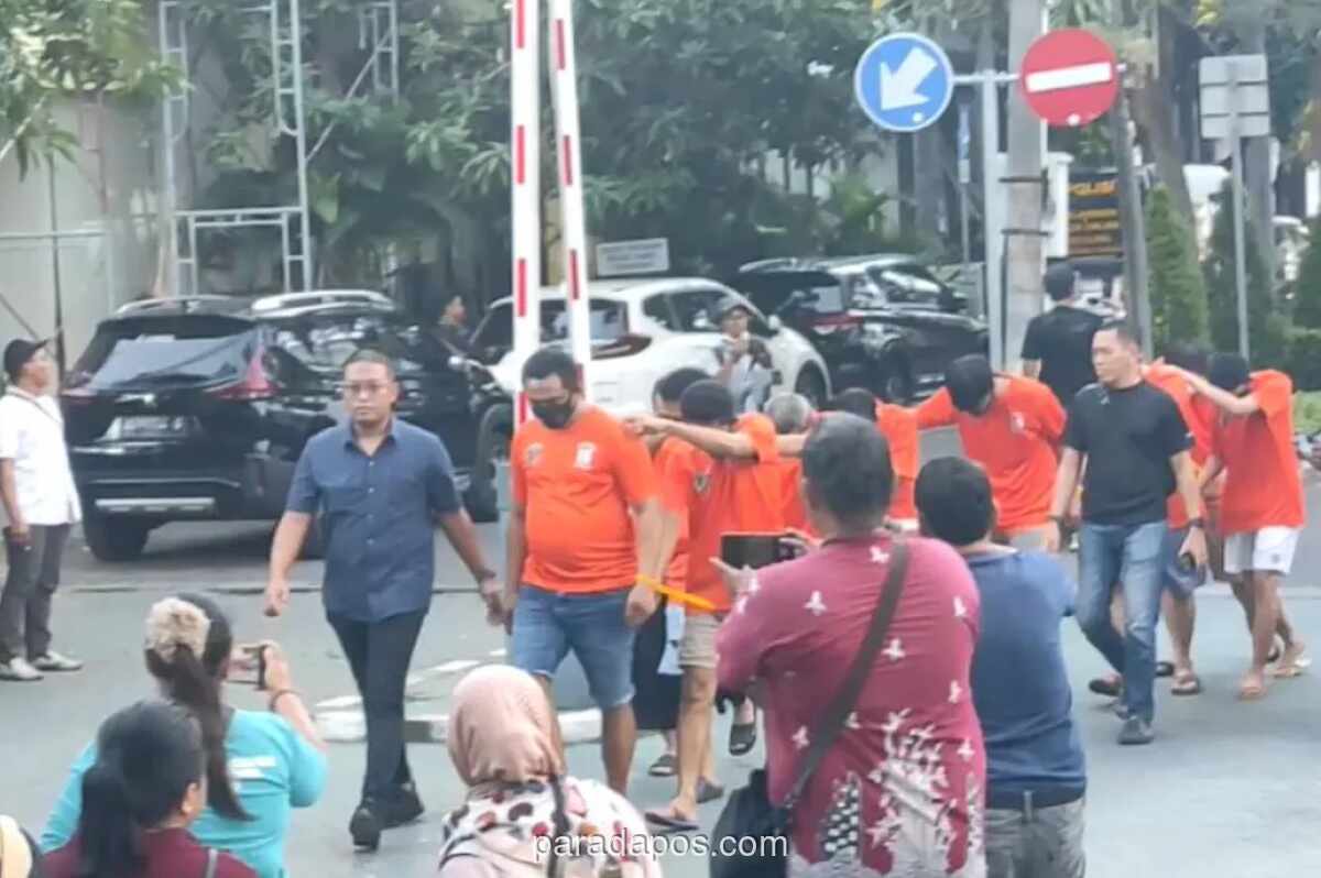 Polisi Surabaya Bongkar Sindikat Joki UTBK-SNBT, Tiga Dokter Aktif Jadi Tersangka