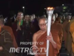 Api Suci Waisak dari Mrapen Tiba di Candi Mendut, Siap Dikirab ke Borobudur
