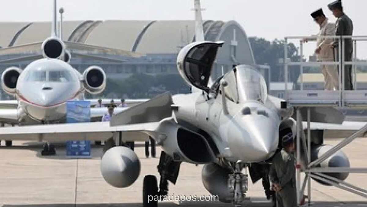 Presiden Prabowo Serahkan Enam Pesawat Tempur Rafale hingga Rudal Meteor ke TNI untuk Modernisasi Pertahanan Udara