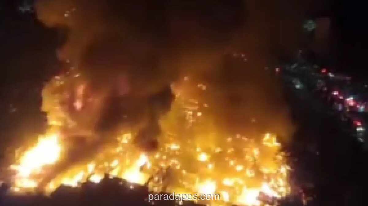 10 Warga Kebakaran Pasar Jiung Dilarikan ke RS Akibat Sesak Napas