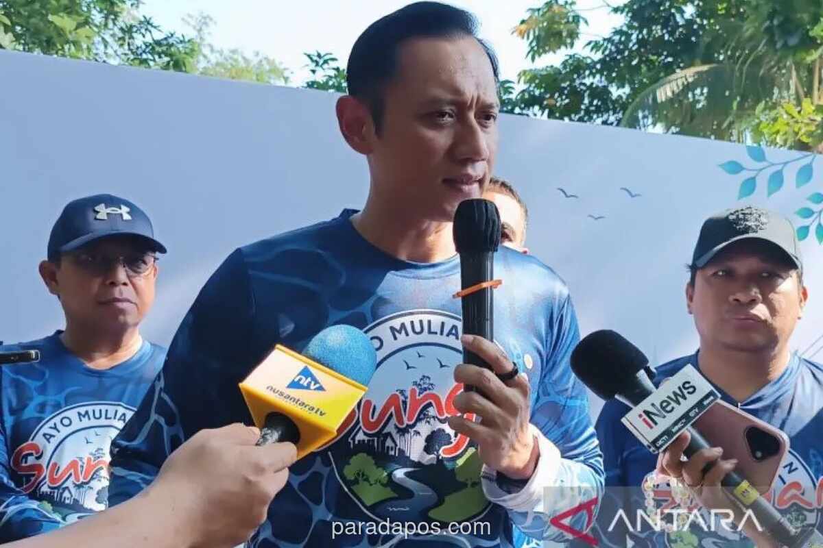 AHY Pimpin Aksi Bersih-bersih Sungai Ciliwung, Canangkan Gerakan Nasional Ayo Muliakan Sungai