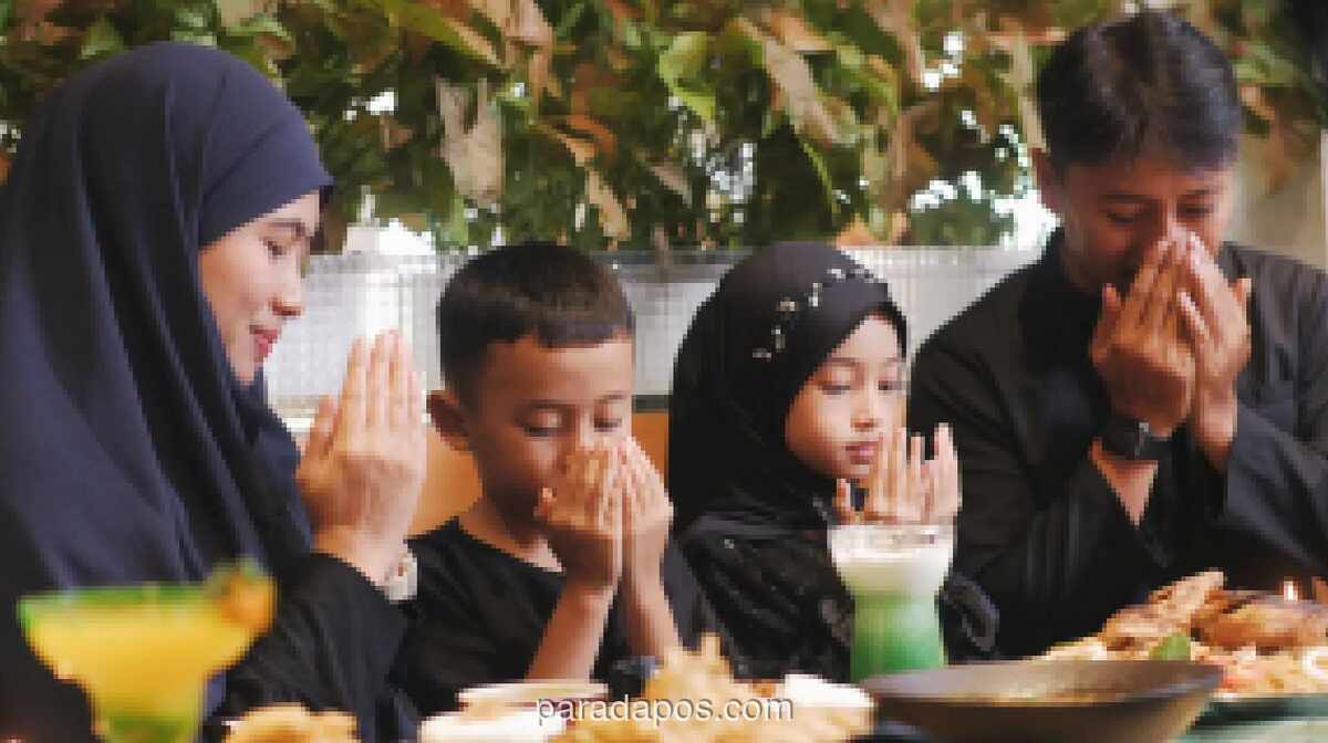 Membiasakan Anak TK Berdoa Sebelum dan Sesudah Makan, Ini Bacaan dan Manfaatnya
