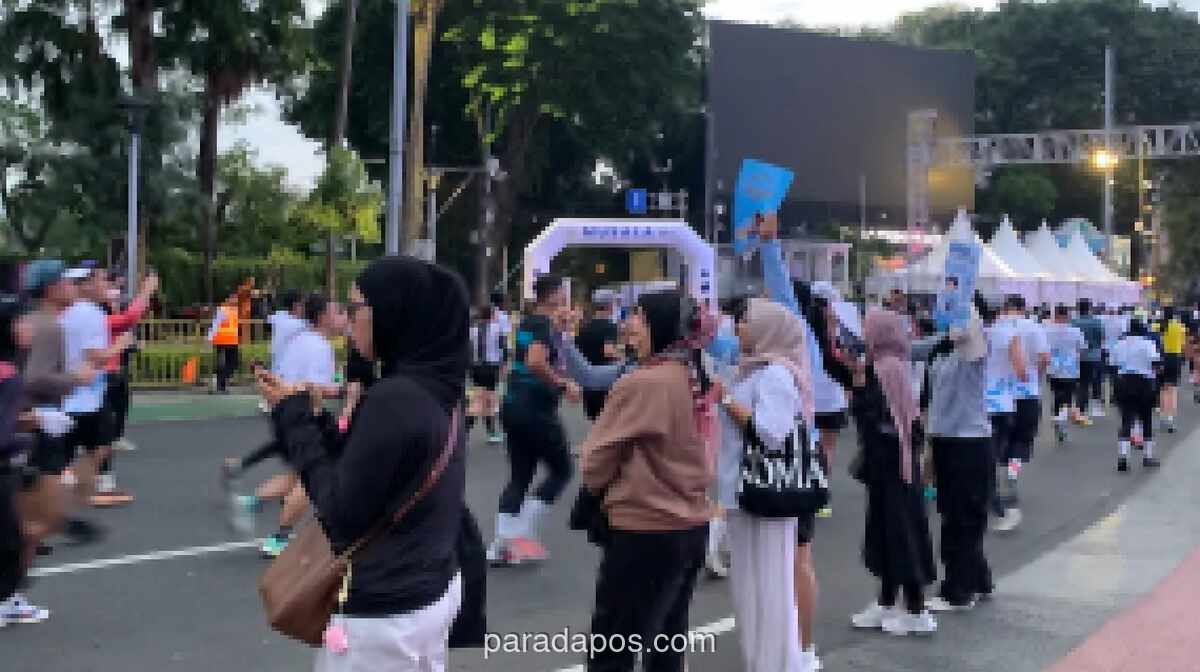 Ribuan Pendukung Padati Bundaran HI Semarakkan BTN Jakarta International Marathon 2026