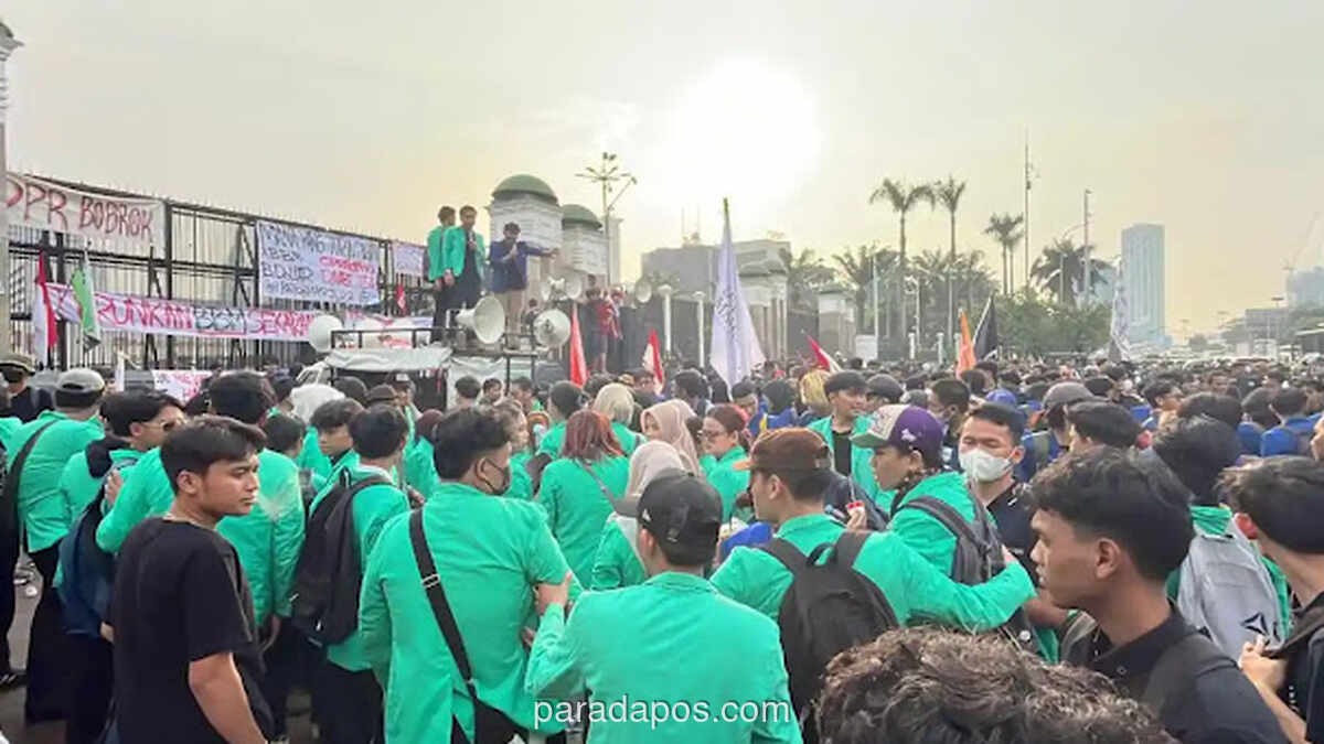 Mahasiswa Beri Ultimatum 3x24 Jam ke DPR Usai Aksi di Senayan, Tuntut Evaluasi Kinerja