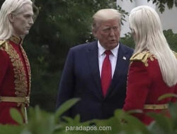 Foto Trump Bersama Figur Misterius Berambut Pirang Viral, Warganet Spekulasi Soal Alien hingga Kenangan Kunjungan Norwegia 2018