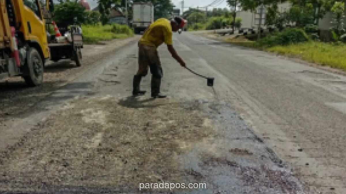 Gubernur Jateng Instruksikan Perbaikan Jalan Tak Asal-asalan, Prioritaskan Ruas Rusak Berat