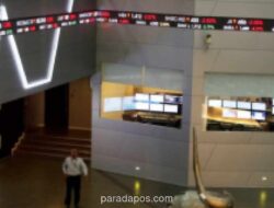 IHSG Dibuka Melemah 0,45 Persen, Tertekan Aksi Jual Saham Teknologi Global dan Arus Keluar Modal Asing