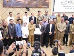 DPR, Pemerintah, dan Kepala Daerah Sepakat: Tak Ada PHK PPPK dan Honorer Akibat Keterbatasan Anggaran Daerah