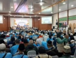 360 Jemaah Haji Kloter 06 Debarkasi Banjarmasin Tiba, Disambut Soto Banjar Sebelum Dipulangkan ke Kalteng