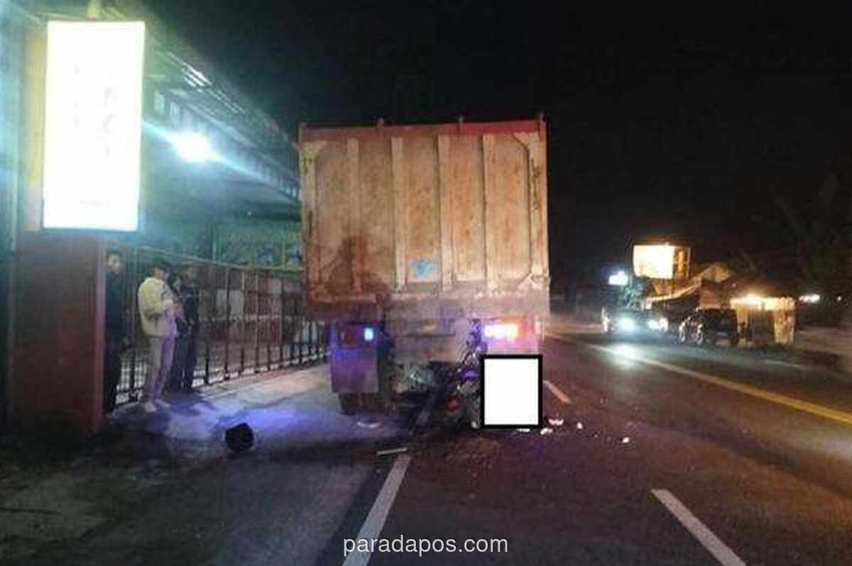 Pengendara Motor Tewas Tabrak Truk Parkir di Bahu Jalan Wates-Jogja